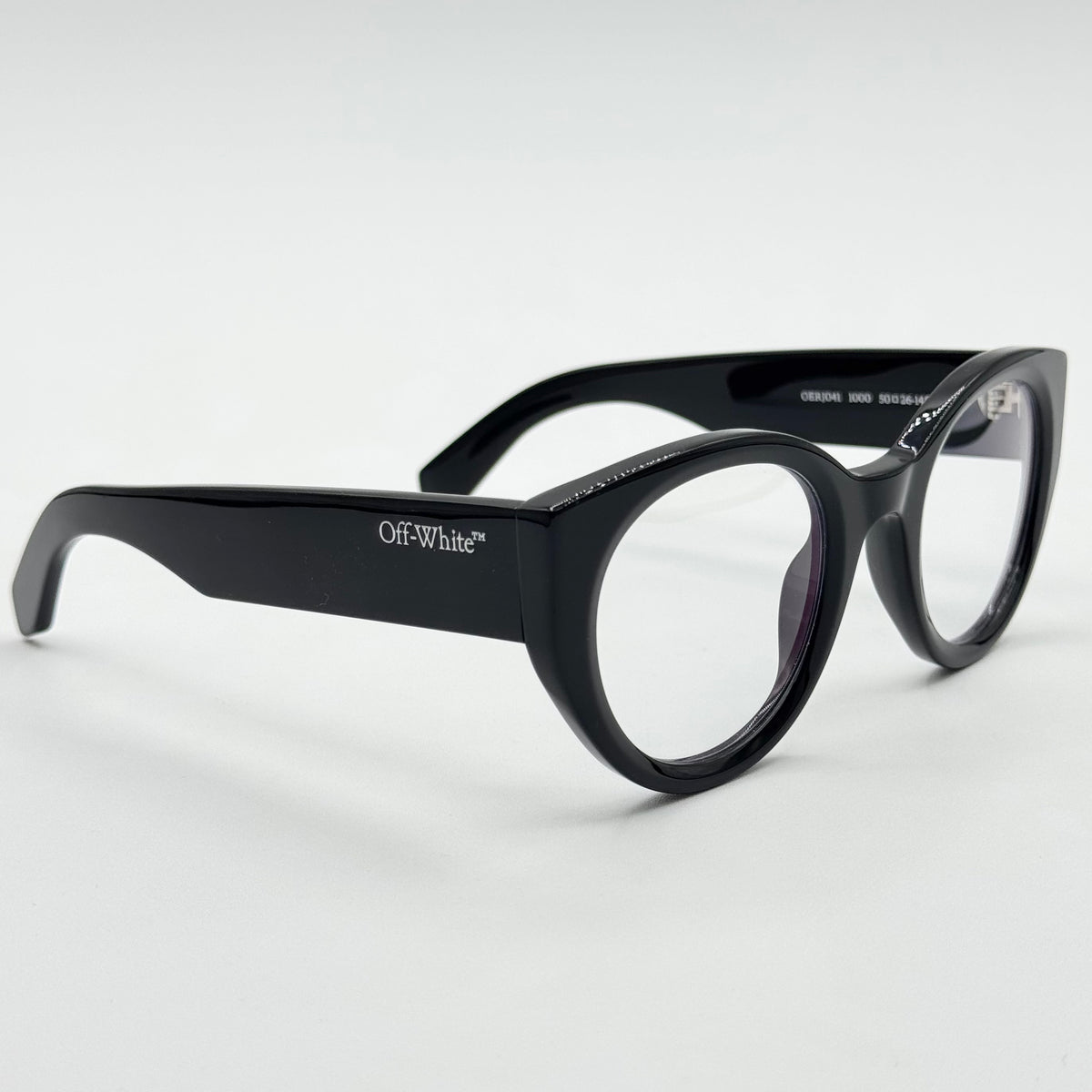 Off-White OERJ041 — Tre quarti