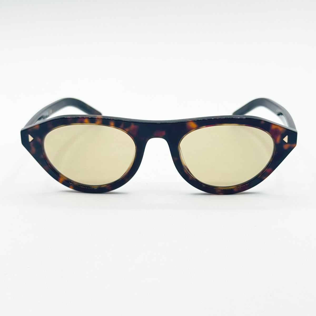 Prada SPR B15 — Fronte