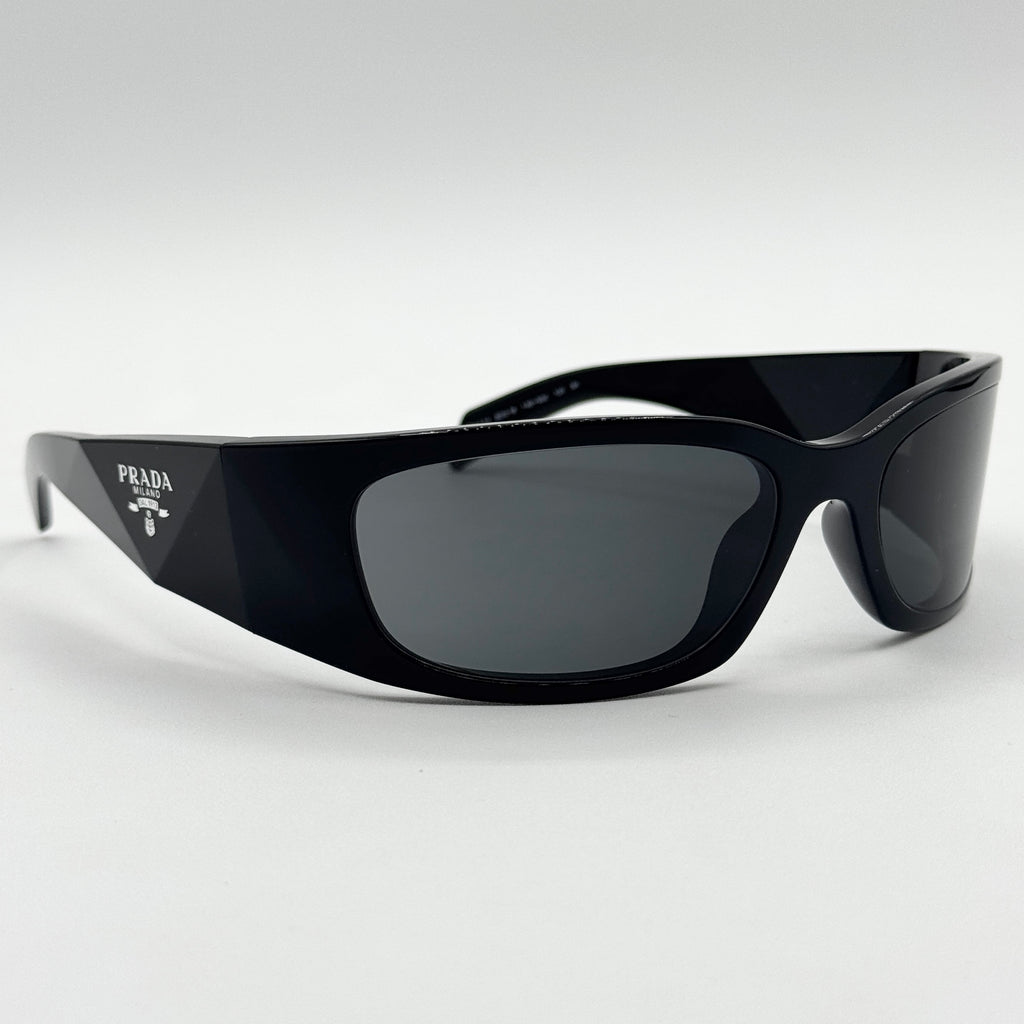 Prada SPR A14 — Tre quarti