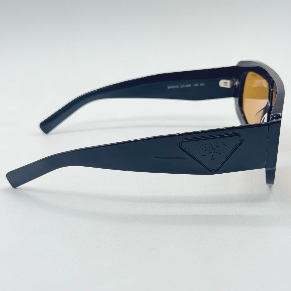 Prada SPRD10 — Fianco