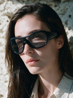 MiuMiu SMU B14U indossato