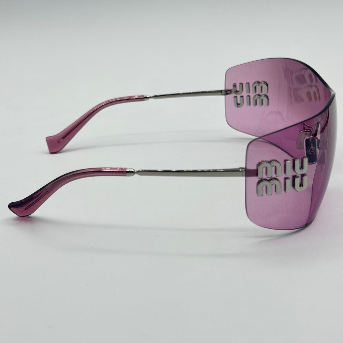 MiuMiu SMU B53 — Fianco