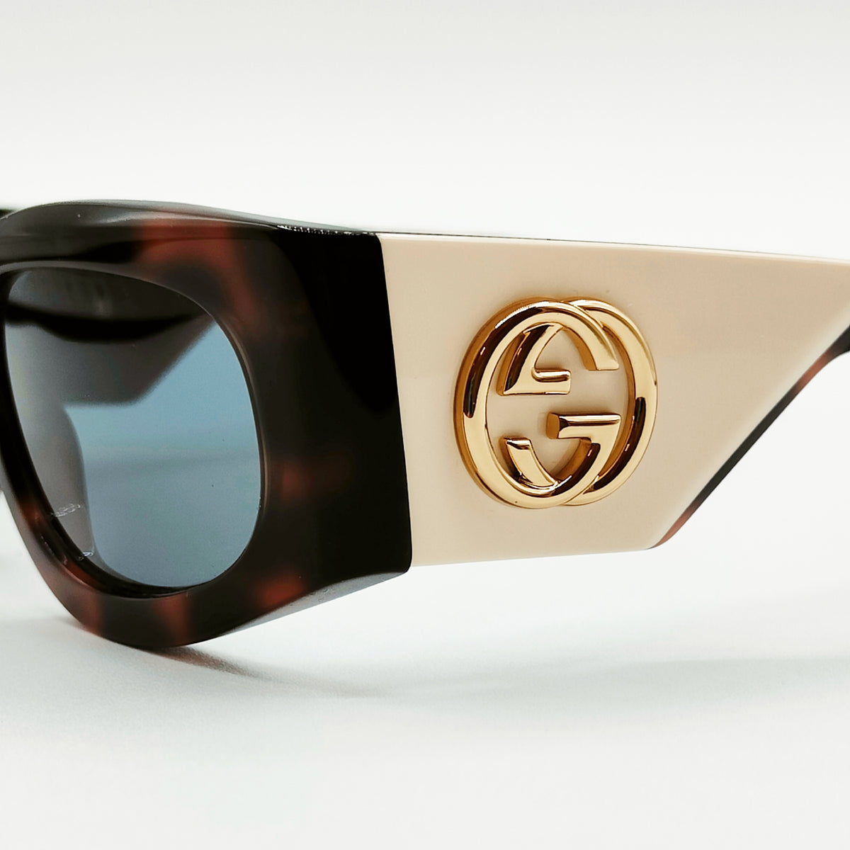 Occhiale Gucci cat eye GG1664S